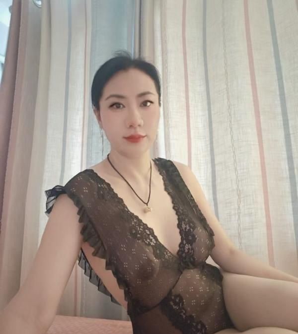丰台性感风骚荡妇 图片 3