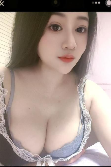 闵行七宝美臀秀秀
