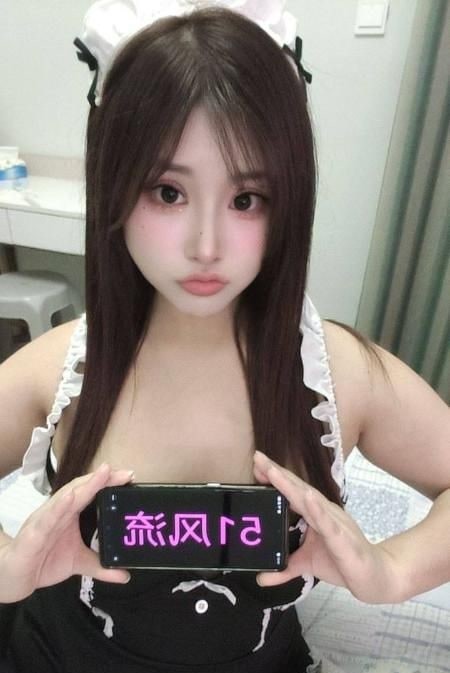 04萝莉三通田螺双飞