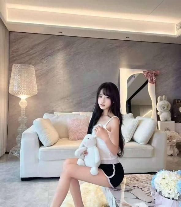 性感年轻泡泡 图片 3