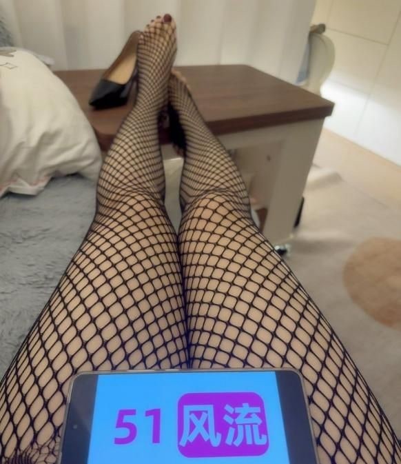 武昌情趣骚妹依依 图片 3