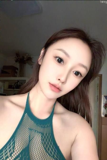 黑丝情趣服务颜值老师 图片 2