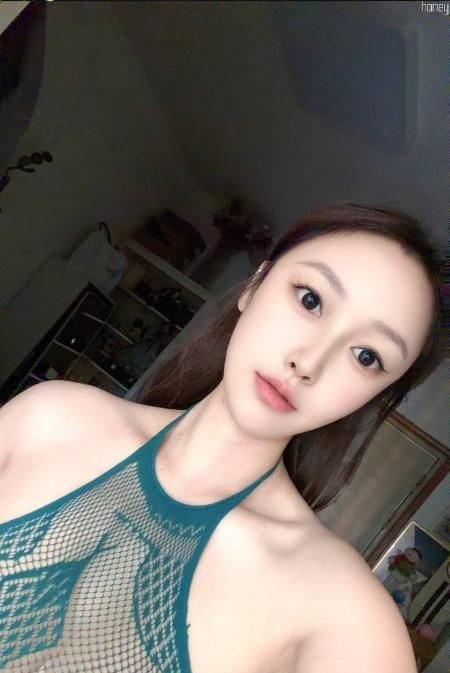 黑丝情趣服务颜值老师 图片 3