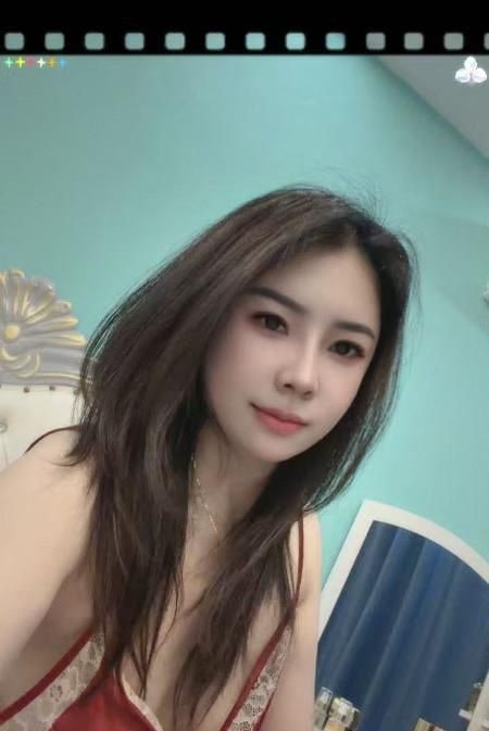 小鸟依人美少妇 图片 1