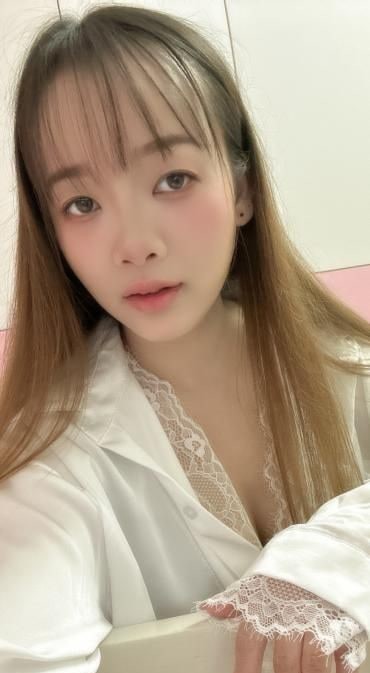 肤白水多小姐姐 图片 2