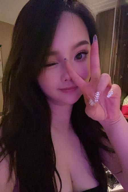 爆乳猫猫 图片 1
