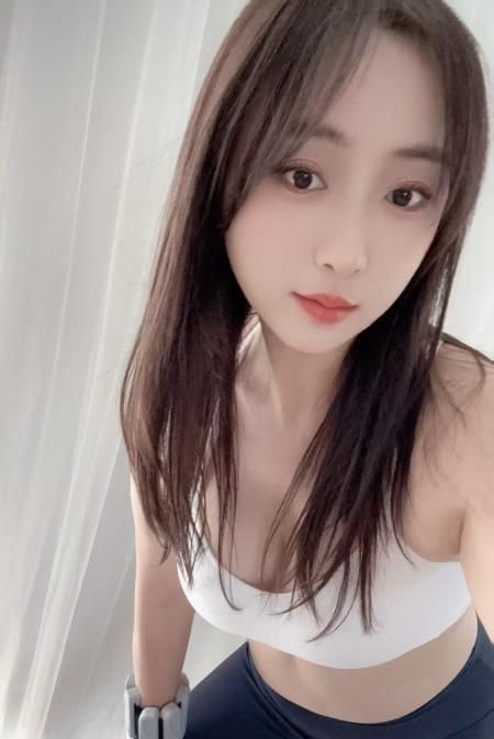 小丽颖女友感爆棚 图片 1