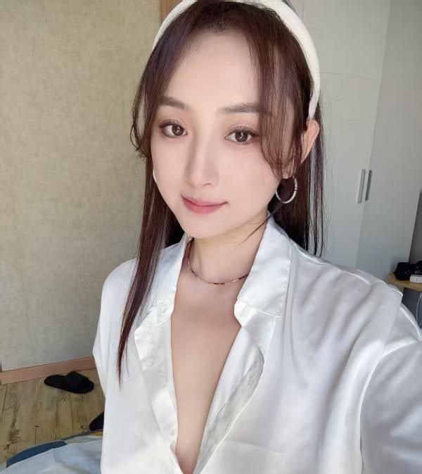 小丽颖女友感爆棚 图片 3