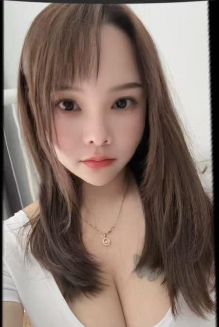 体验性感大奶妹子 图片 3