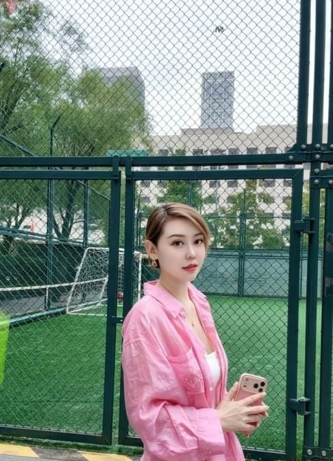 朝阳身材性感长腿老师 图片 3
