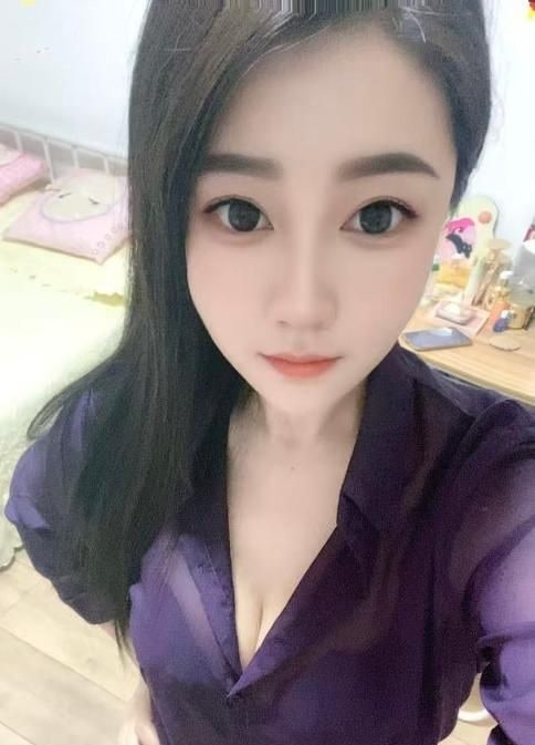 白云御姐念念 图片 3