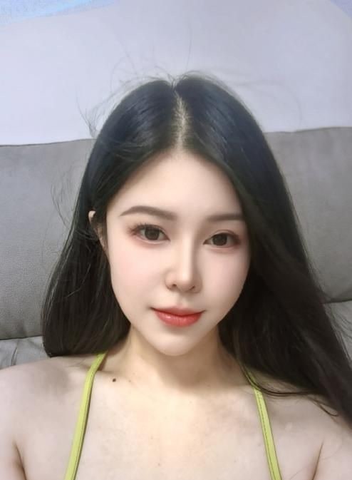 服务系性感少妇 图片 2