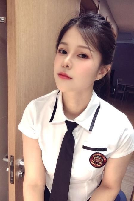 服务系性感少妇 图片 4