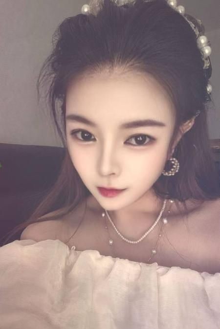 风骚大奶服务好妹子 图片 1