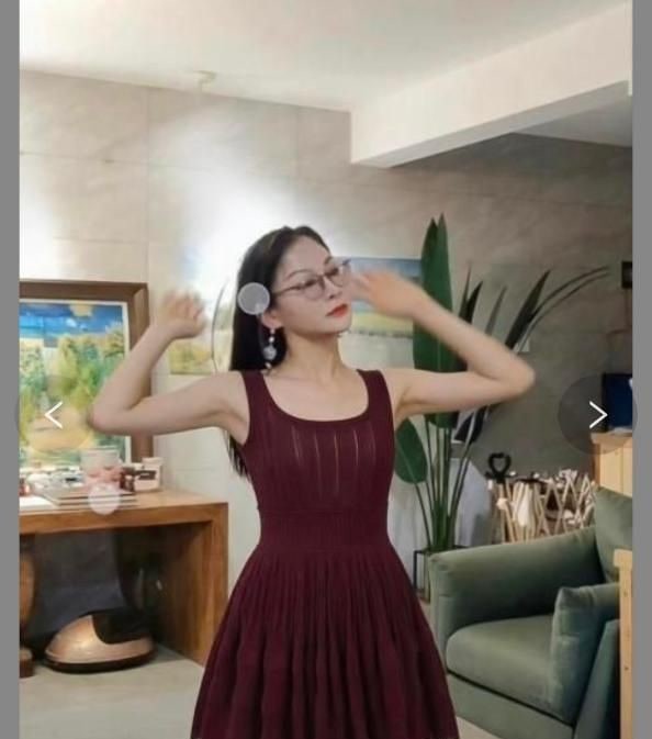 庐阳双飞大奶姐妹花 图片 1