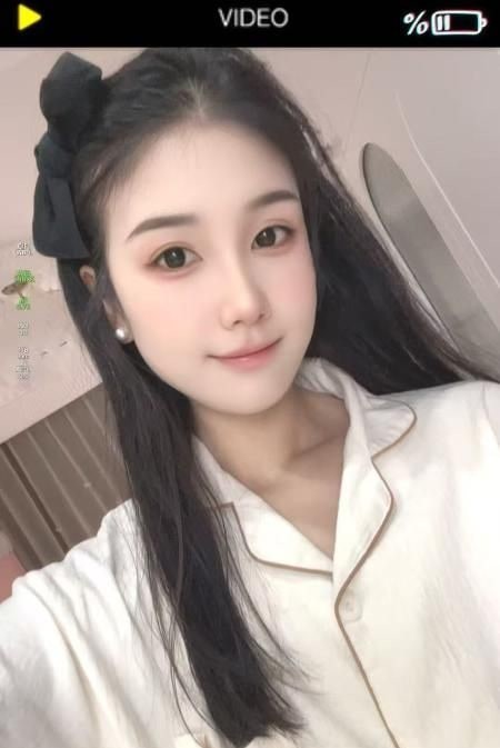 清纯甜妹女友 图片 3