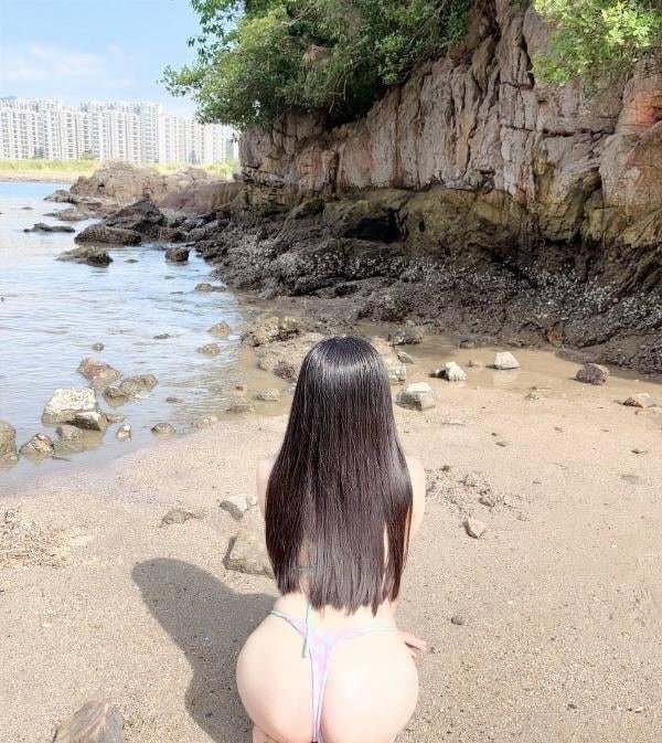 性感翘臀长腿颜值老师 图片 3