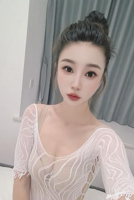 河西御姐骚妹月月 图片 3