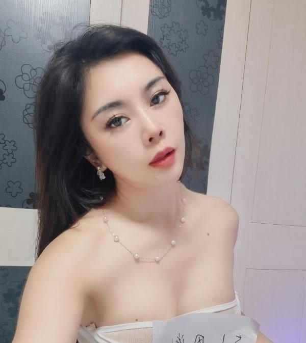 成都少妇 图片 1