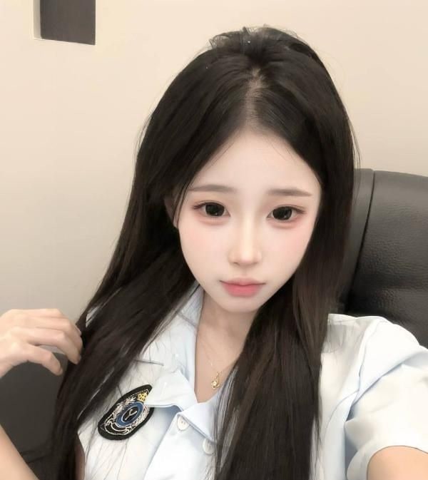 很嫩的精神小妹 图片 2