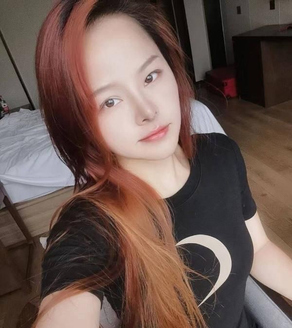 170健身骚御姐 图片 1