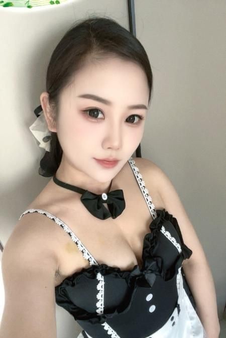 南站大波风骚邻家御姐 图片 2