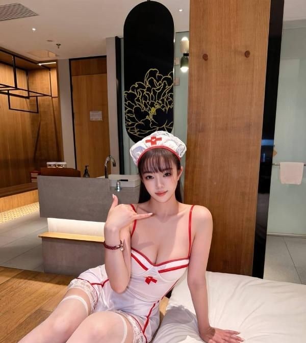 服务系苏妲己 图片 2