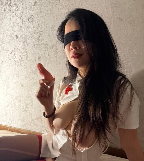 南站大奶纯纯 图片 3