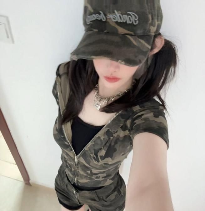 暗黑系嫩妹小怪 图片 3