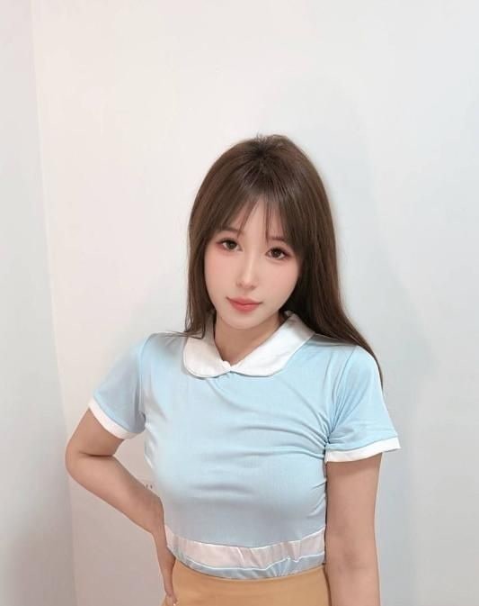 上城性感骚妇Yomi