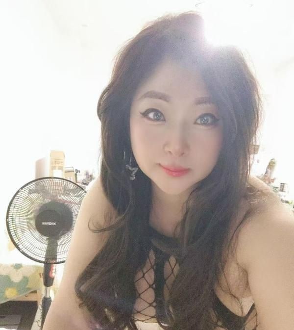 南山肥臀三通御姐