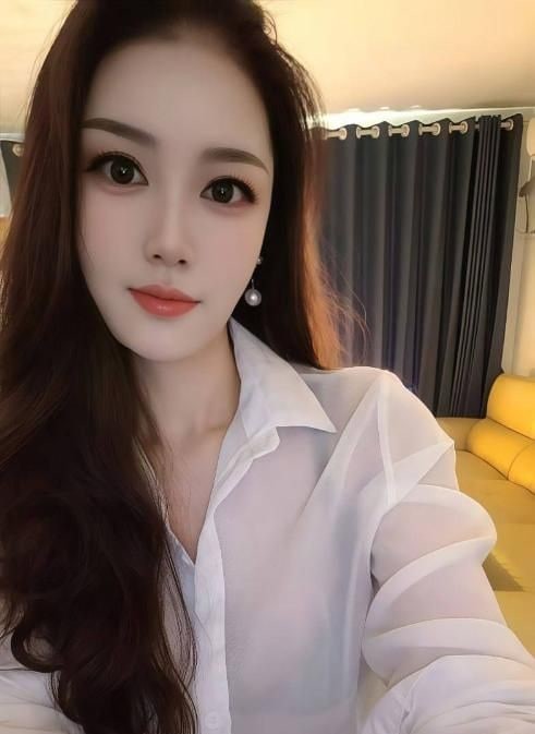 吴中天然大胸少妇 图片 3