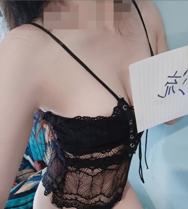 自聊做御姐款长腿美女 图片 3