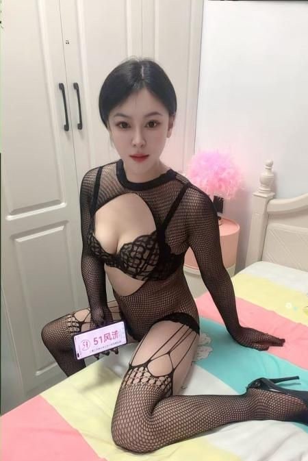 浑南潮喷少妇 图片 2
