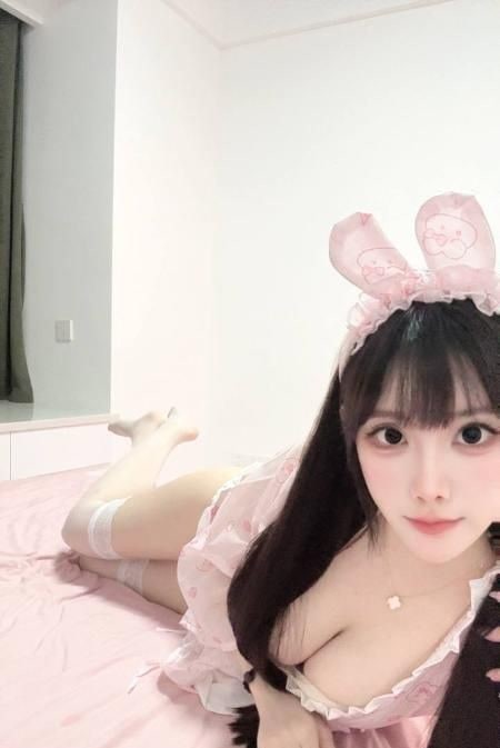 拱墅肤白貌美小小苏 图片 2
