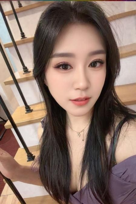 雨花舌吻大胸妹 图片 4
