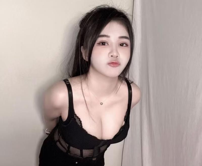 骚货奶茶妹妹 图片 2