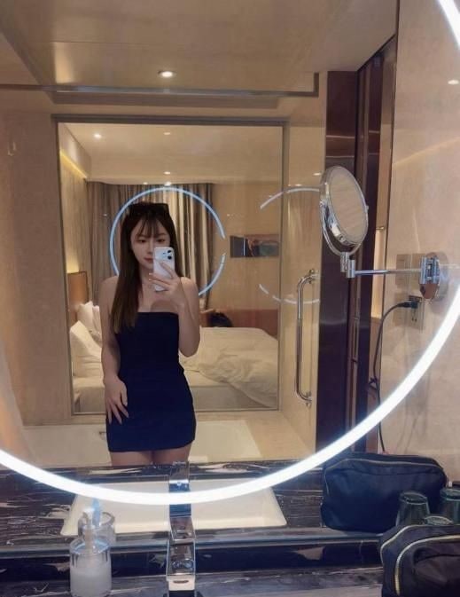 窈窕身材颜值女友老师 图片 3