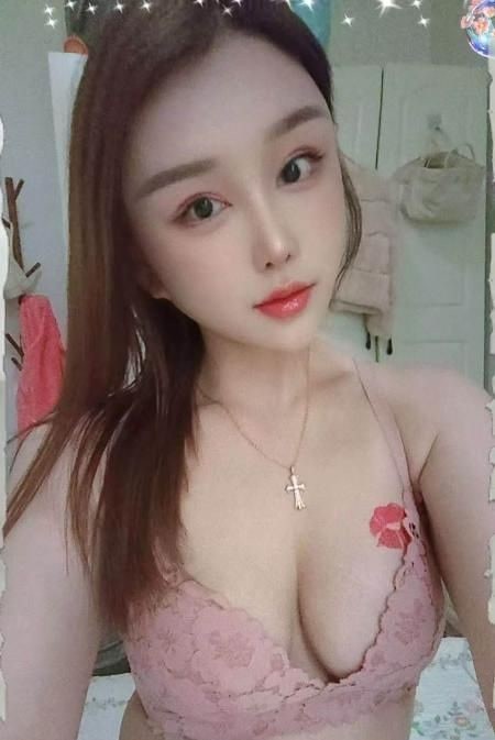 成华调教SM丹丹 图片 2
