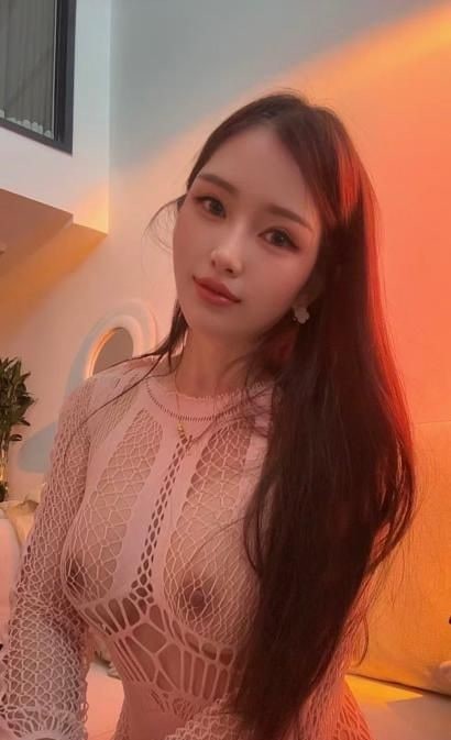 宝安前凸后翘妹子 图片 3