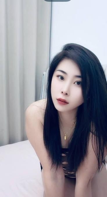 风情妩媚蜜桃臀御姐 图片 2
