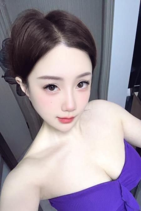 肤白粉鲍薇薇 图片 3